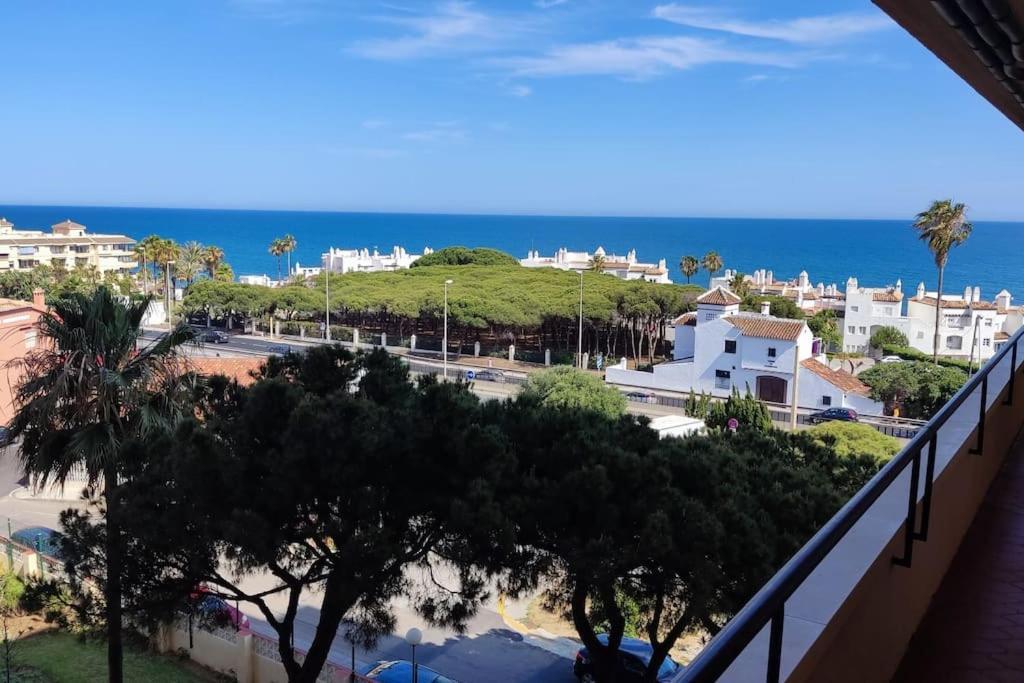 Calahonda Brand New Oceanfront * Sitio de Calahonda